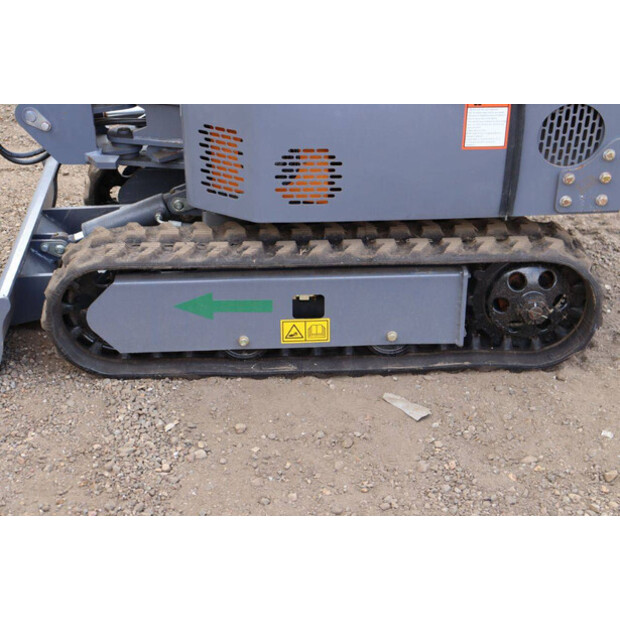 2022 Hytec XV10B-42604735