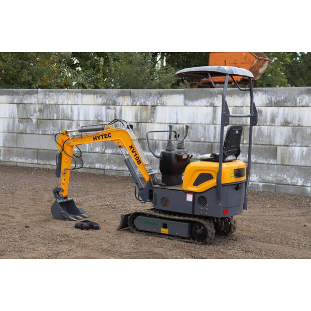 2023 Hytec XV10B-42604765