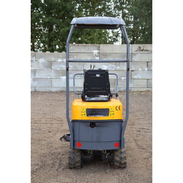2023 Hytec XV10B-42604767