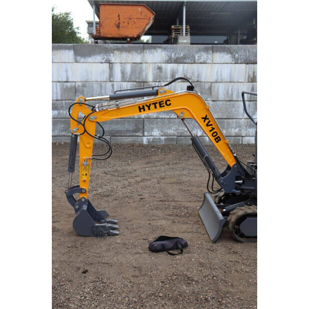 2023 Hytec XV10B-42604772