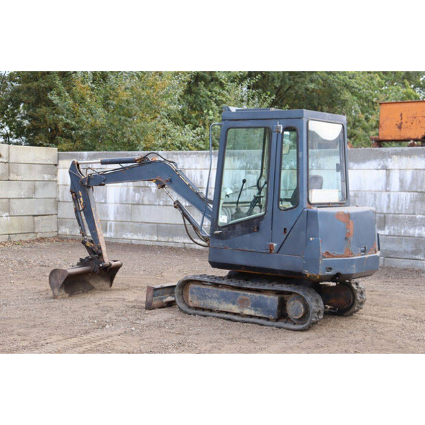 1995 كوماتسو PC10-6-42604896
