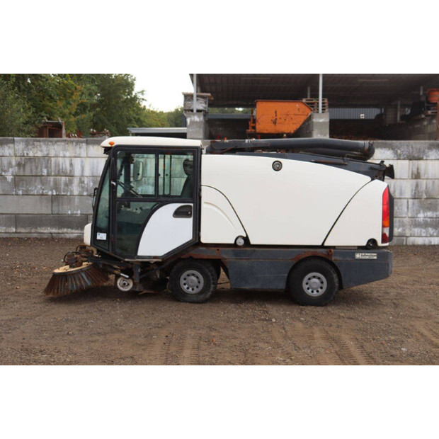 Johnston 142A 101T-42604977