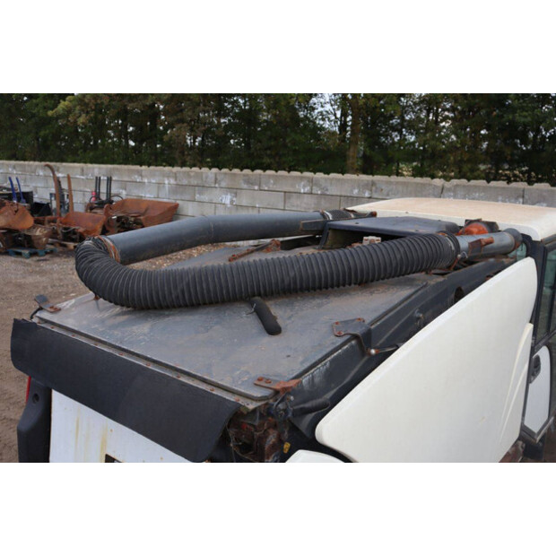 Johnston 142A 101T-42604994