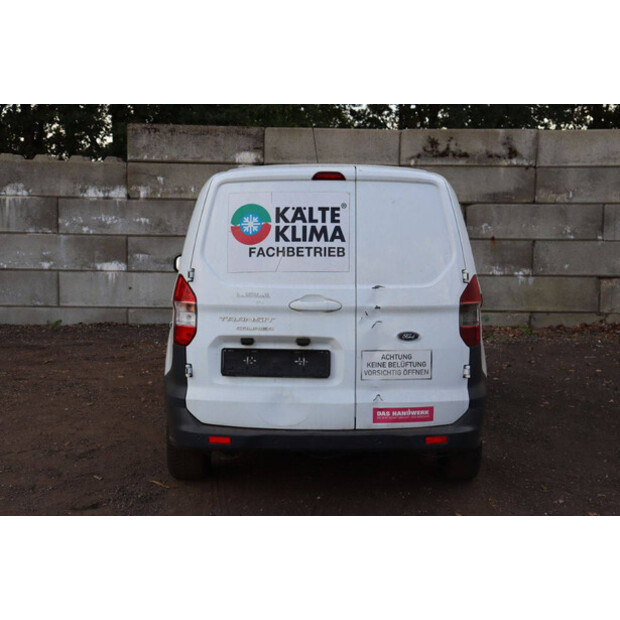 Ford Transit Courier-42605674