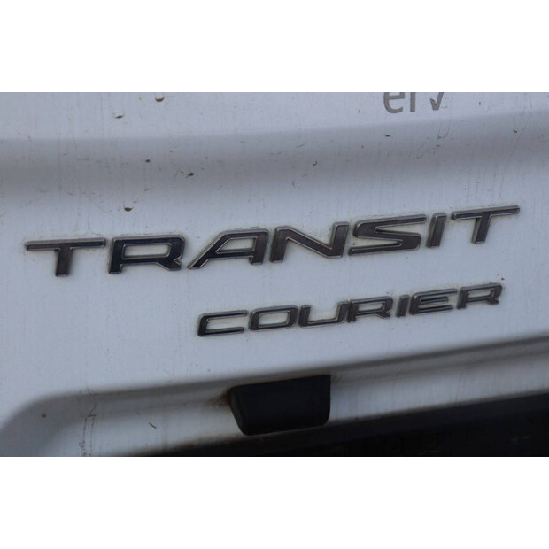 Ford Transit Courier-42605686
