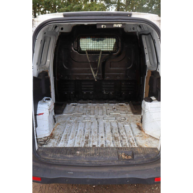 Ford Transit Courier-42605706