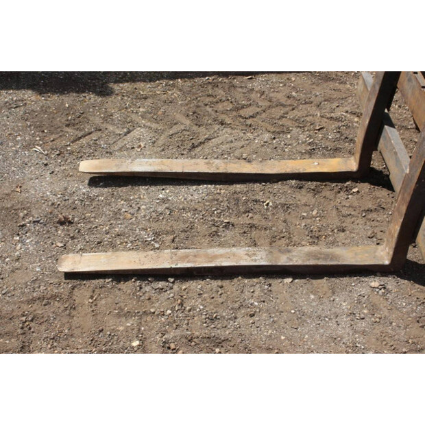 New Holland LM425-42605963