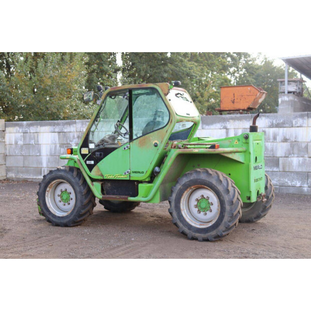 2004 ميرلو P28.7 KT-42605989