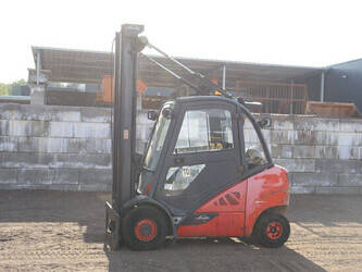 Image for FORKLIFTS 2016 Linde H30CNG