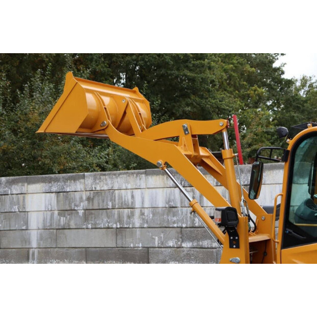 2025 Machpro MP-L300-42606496