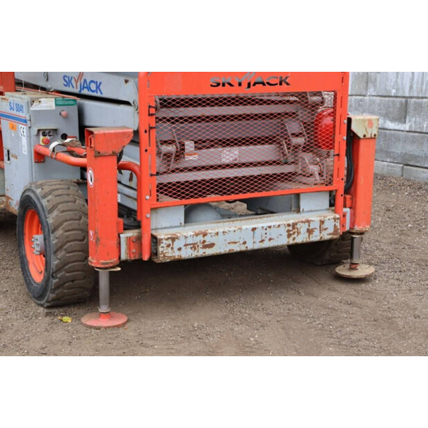 2009 سكايجاك SJ8841-42606589