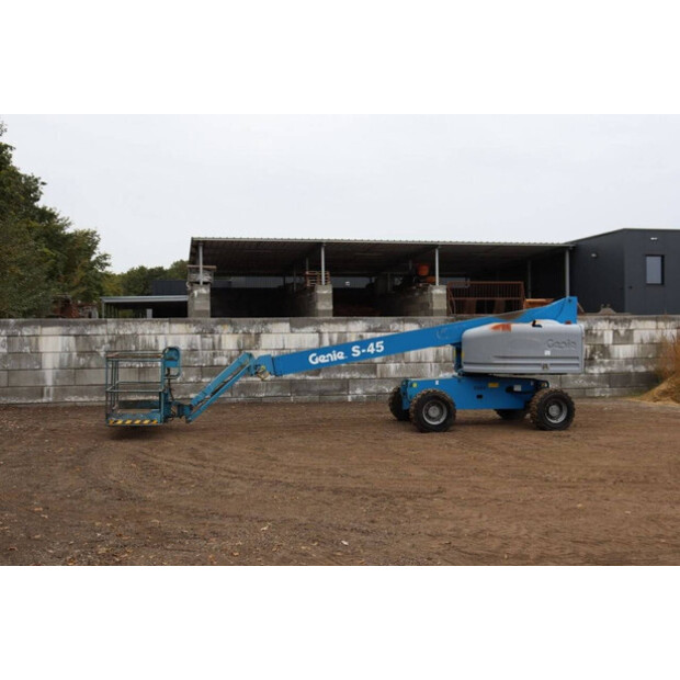 2008 Genie S-45-42607231