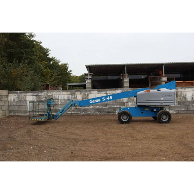2008 Genie S-45-42607232