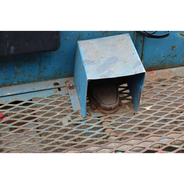 2008 Genie S-45-42607244