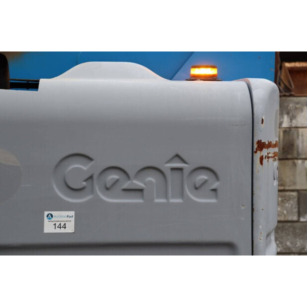 2008 Genie S-45-42607250