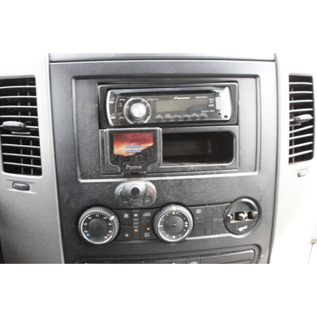 2009 Volkswagen CRAFTER-42607344