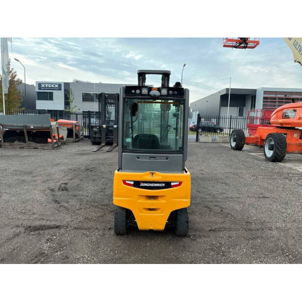 2019 Jungheinrich EFG320-42607534