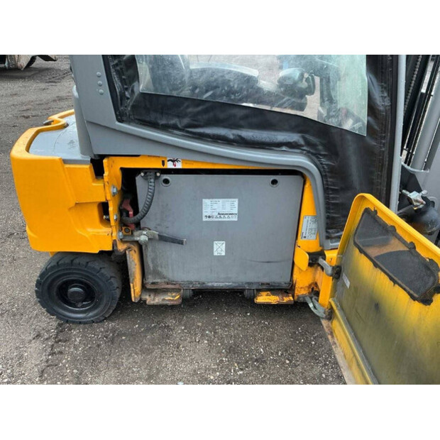 2019 Jungheinrich EFG320-42607541