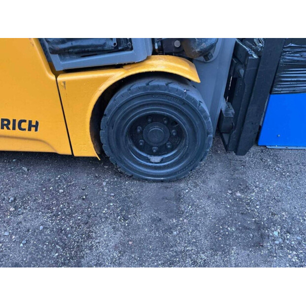 2019 Jungheinrich EFG320-42607565