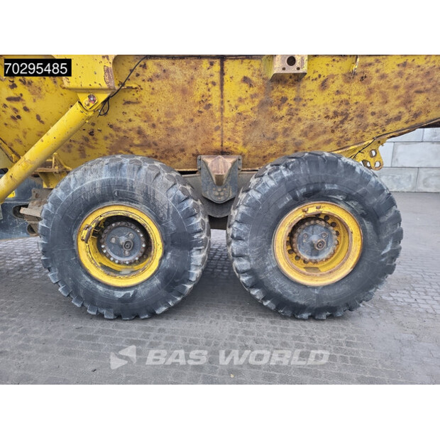 2006 كوماتسو HM300-2-42607650