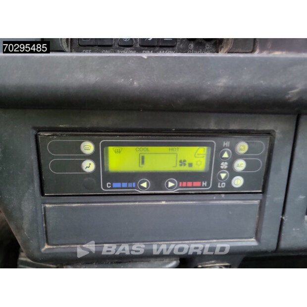 2006 كوماتسو HM300-2-42607658
