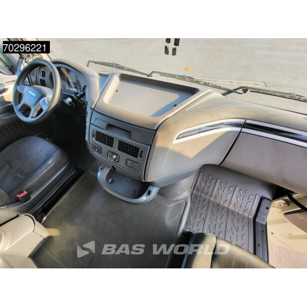 2018 داف XF 480-42607811