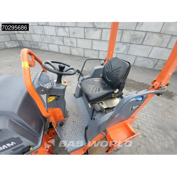 2018 HAMM HD12 VV-42608133