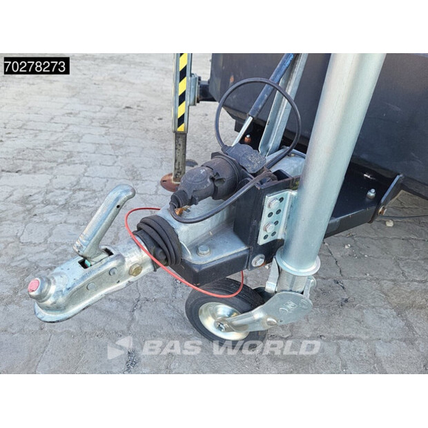 2015 تاورلايت VB-9-42621357