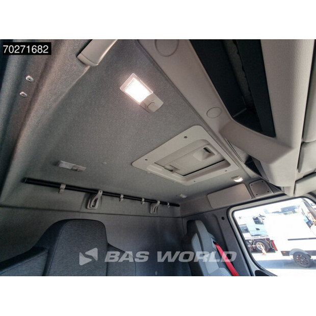 2025 رينو D280-42621493