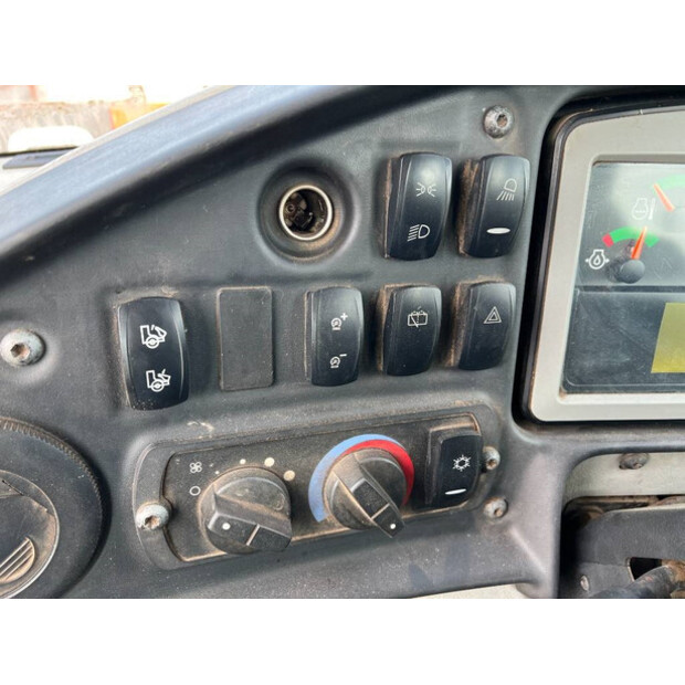 2015 Caterpillar 740B-42622774