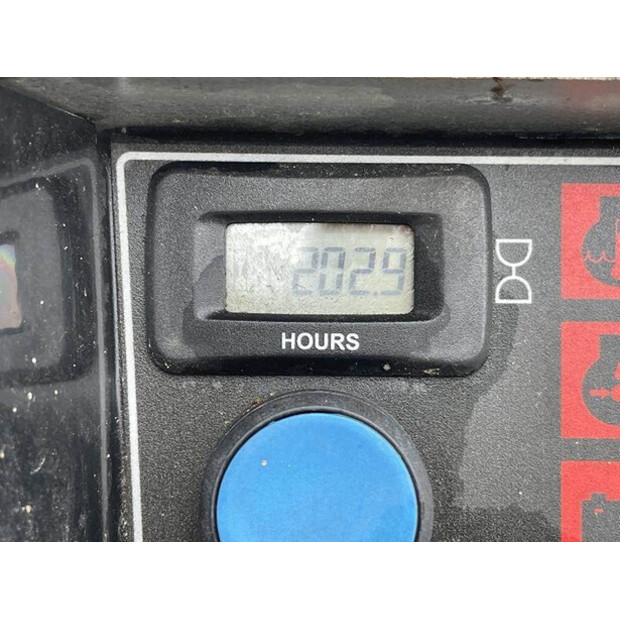 2023 دووسان 7 / 25 - G - N-42622846