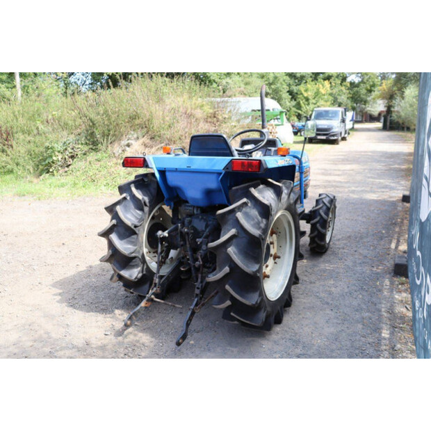 لسكي TA270F-42624241