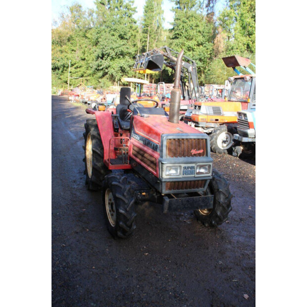 YANMAR FX22D-42624344