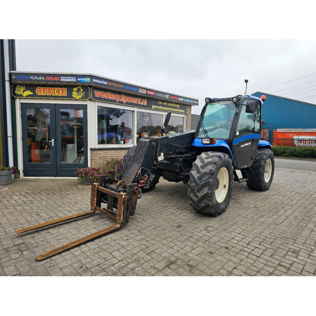 2004 New Holland LM435A-42625842