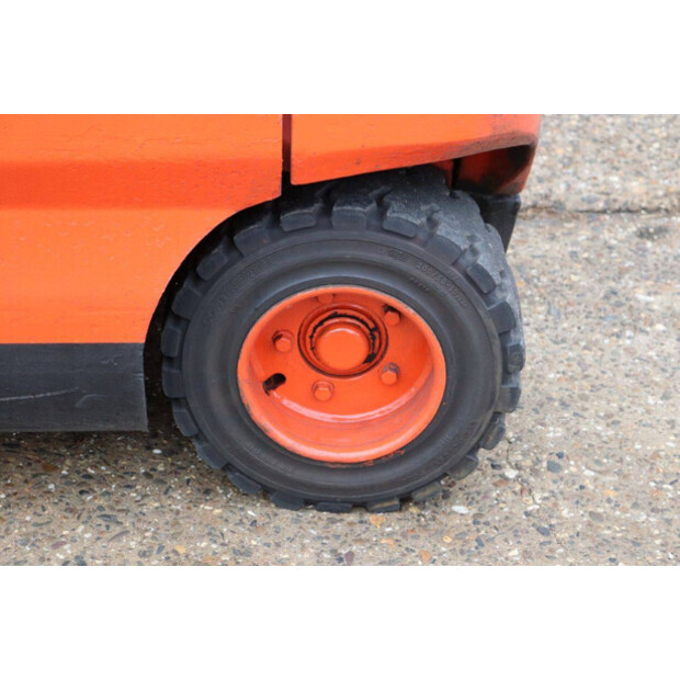 2005 Linde E30/03/600-42640015
