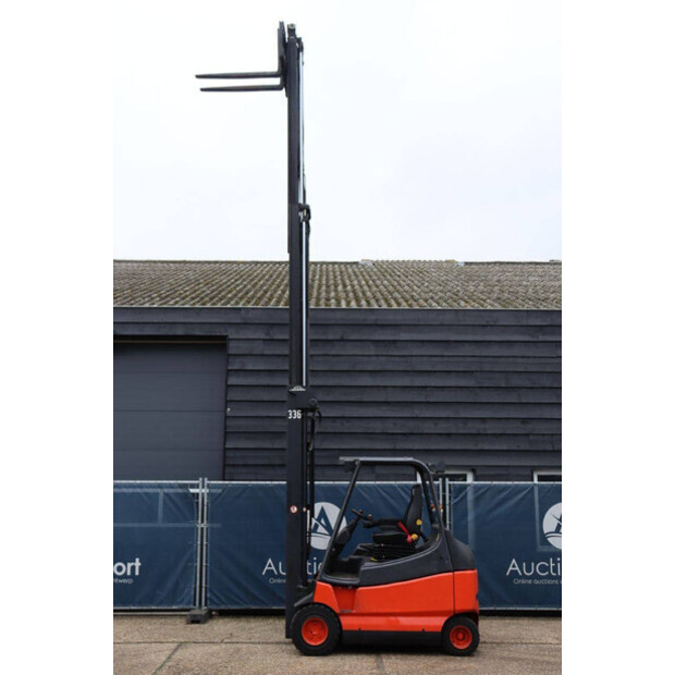 2005 Linde E30/03/600-42640028