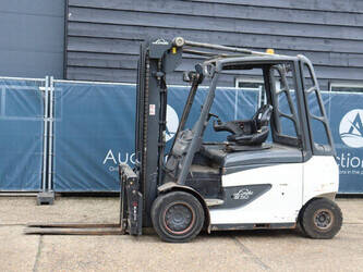 Image de CHARIOTS ÉLÉVATEURS 2012 Linde E45H-01/600