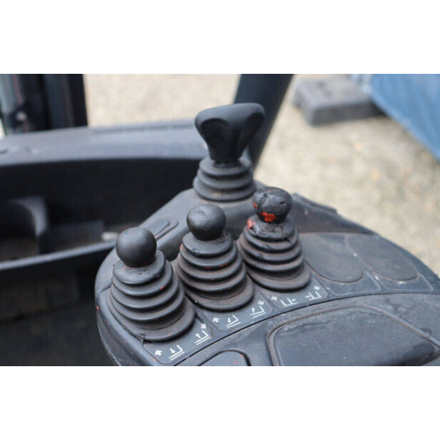 2018 Linde H25D-02-42640412