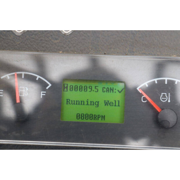 2020 UN FD30T-NJS1-42640494