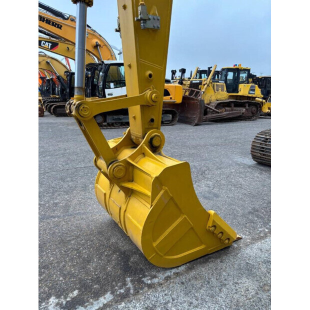 2024 Komatsu PC210-10M0-42640701