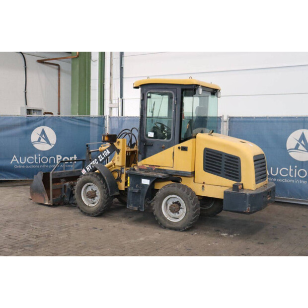 2011 Hytec ZL10A-42641047