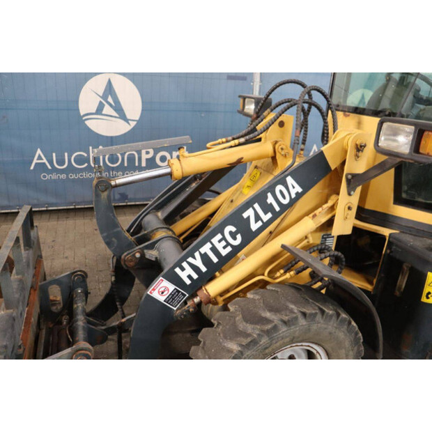 2011 Hytec ZL10A-42641057