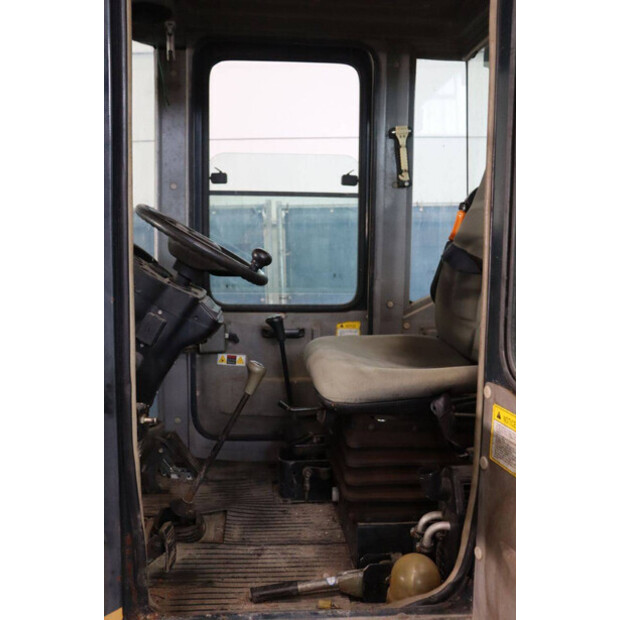 2011 Hytec ZL10A-42641068