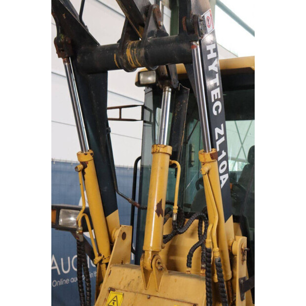 2011 Hytec ZL10A-42641082