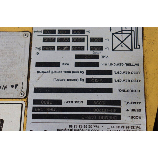 1998 Daewoo D25-3-42641109