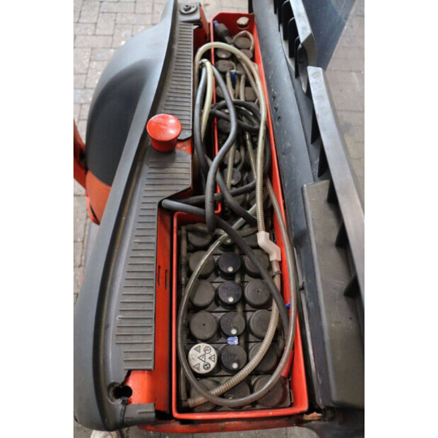 2007 Linde L12-42641137