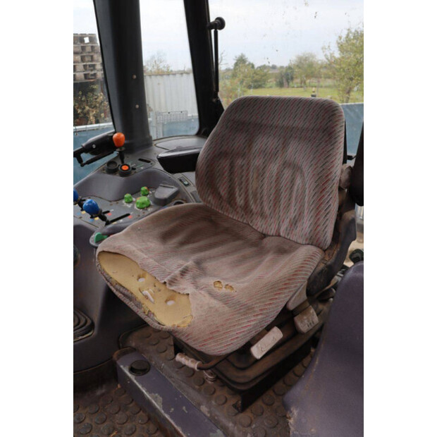 1998 فاهر-دويتس Agrotron 105-42641168