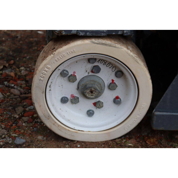 2008 SkyJack SJ3219-42641291