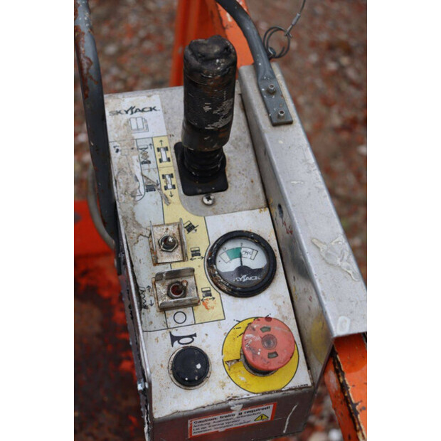 2015 SkyJack SJ3219-42641368