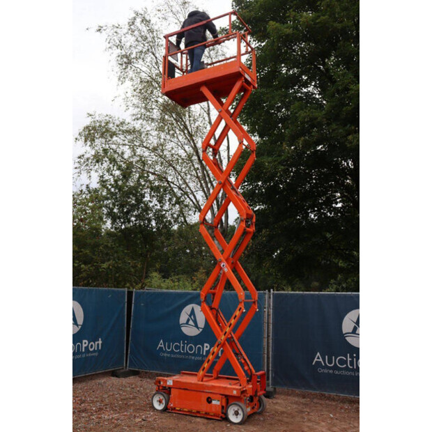 2015 SkyJack SJ3219-42641372